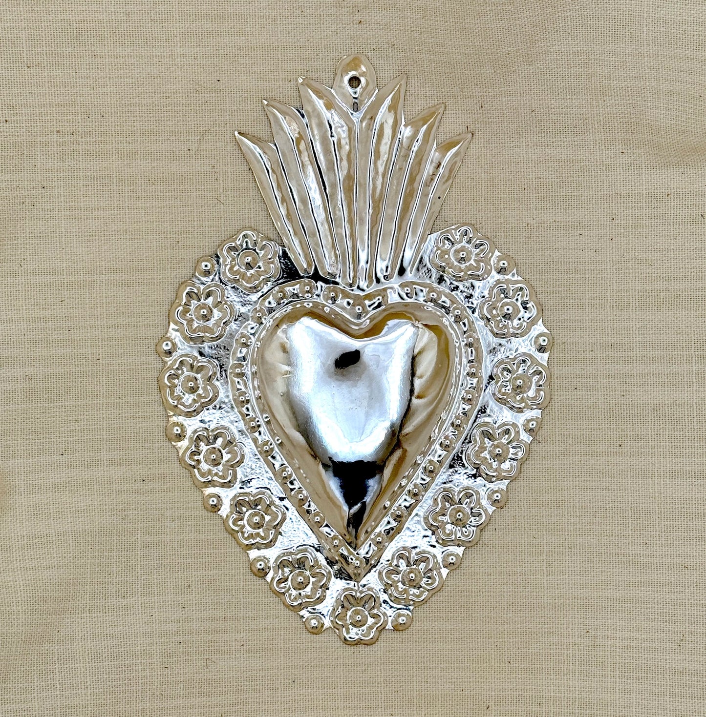 LG Silver Heart Plate